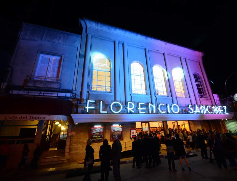 Fachada Teatro Florencio