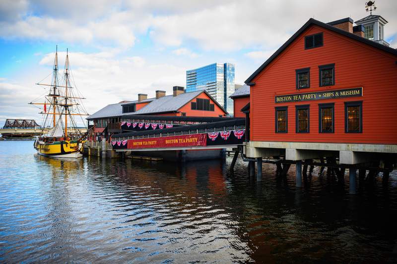 te Boston Tea Party Ships Museum