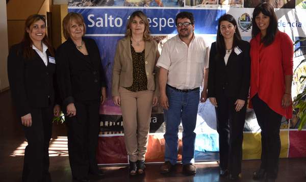 salto_equipo_turismo