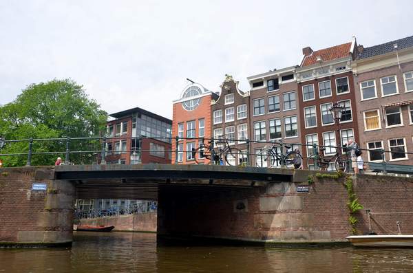 ams_bote_12