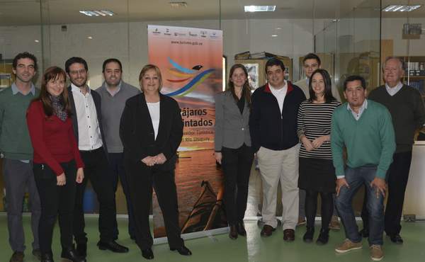 corredor_equipo_ministra_pasaportenews