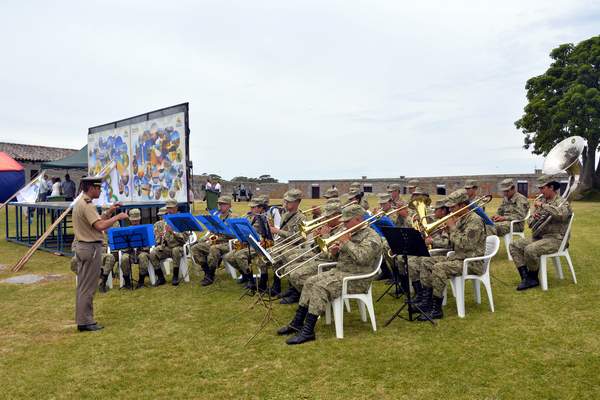 rocha_lanz_dic2016_3