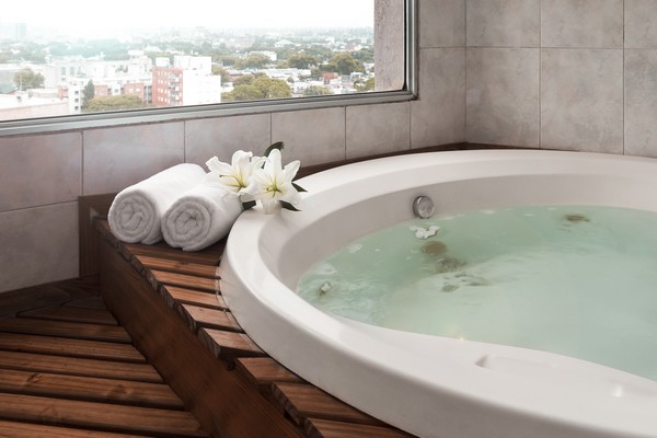 Days_Inn_Montevideo_1